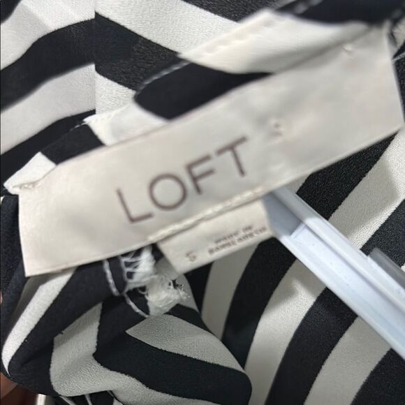 Loft Women's Tie Back Top - Picture 6 of 6